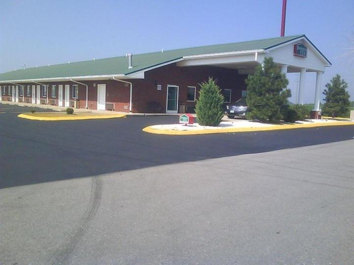 Steele Deerfield Inn And Suites מראה חיצוני תמונה